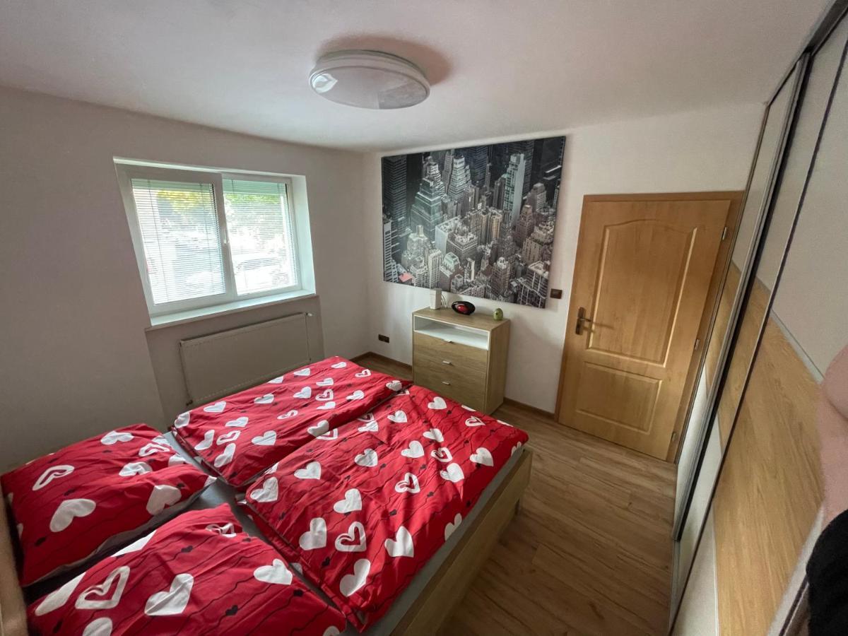 براتسيلافا Apartman Daxnerko - Samostatny Dvojpokojovy Byt المظهر الخارجي الصورة